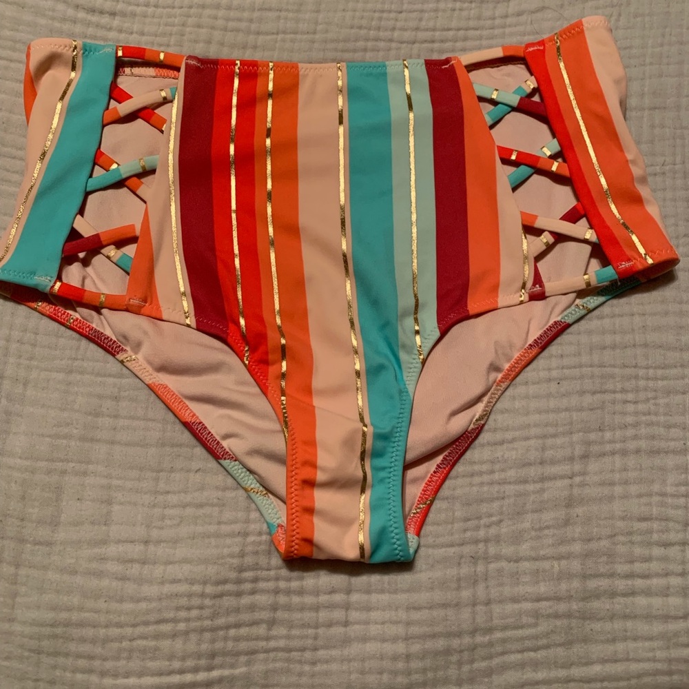 High waisted swim bottoms